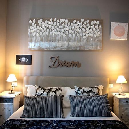 Happy Home Bo Centro Free Private Parking 볼로냐 외부 사진