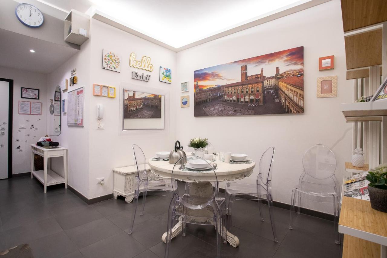 Happy Home Bo Centro Free Private Parking 볼로냐 외부 사진