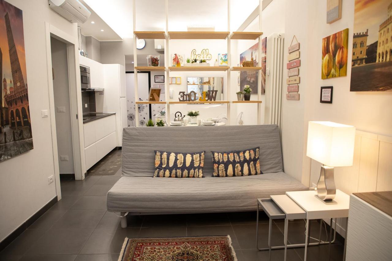 Happy Home Bo Centro Free Private Parking 볼로냐 외부 사진