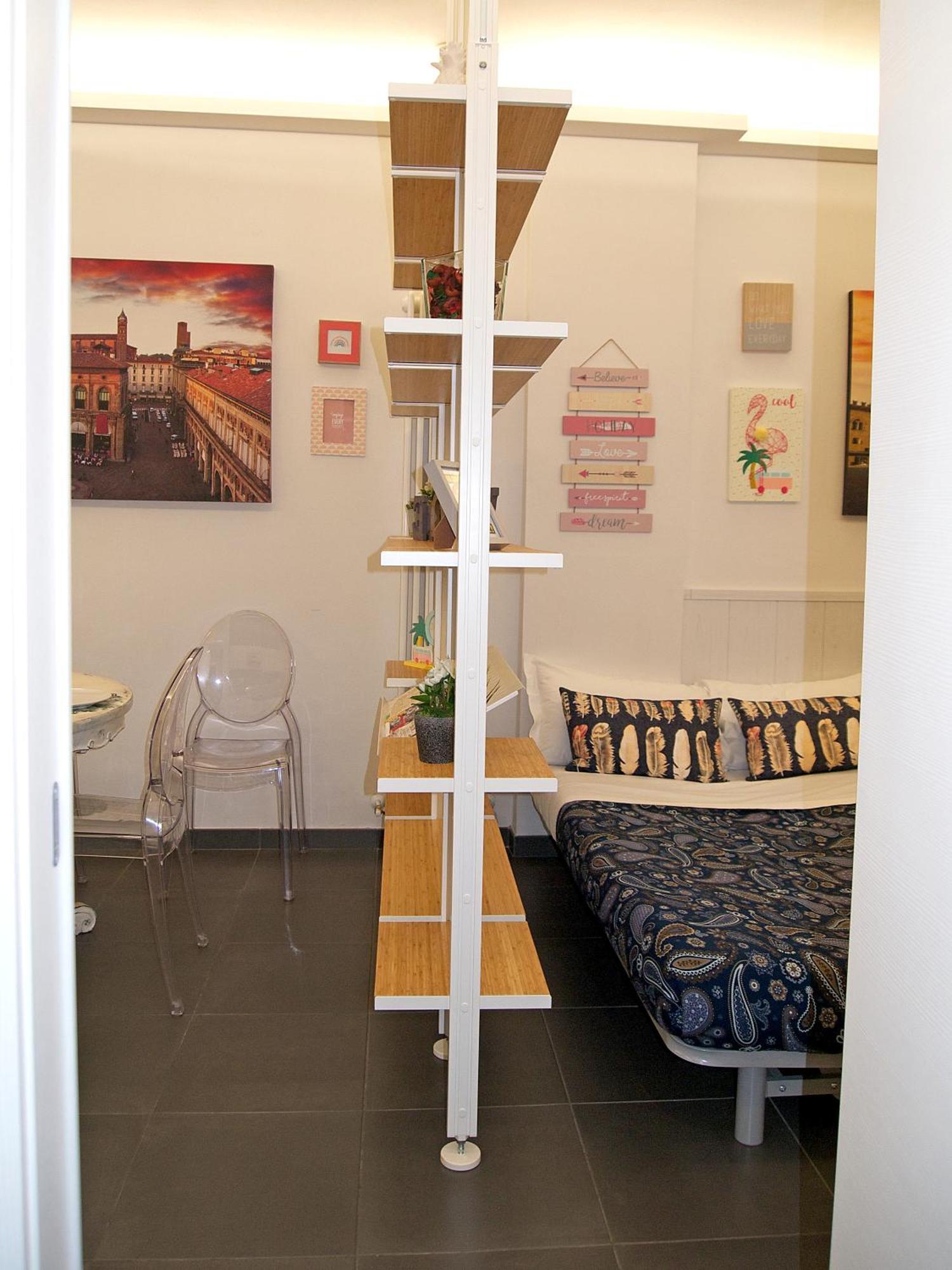 Happy Home Bo Centro Free Private Parking 볼로냐 외부 사진