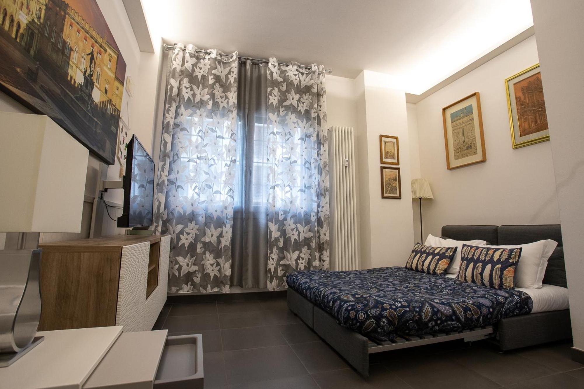 Happy Home Bo Centro Free Private Parking 볼로냐 외부 사진